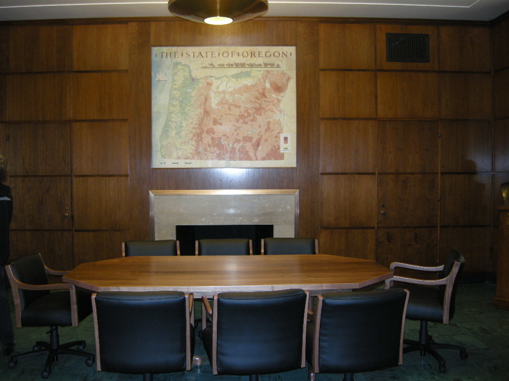Restored OR State Capitol interior